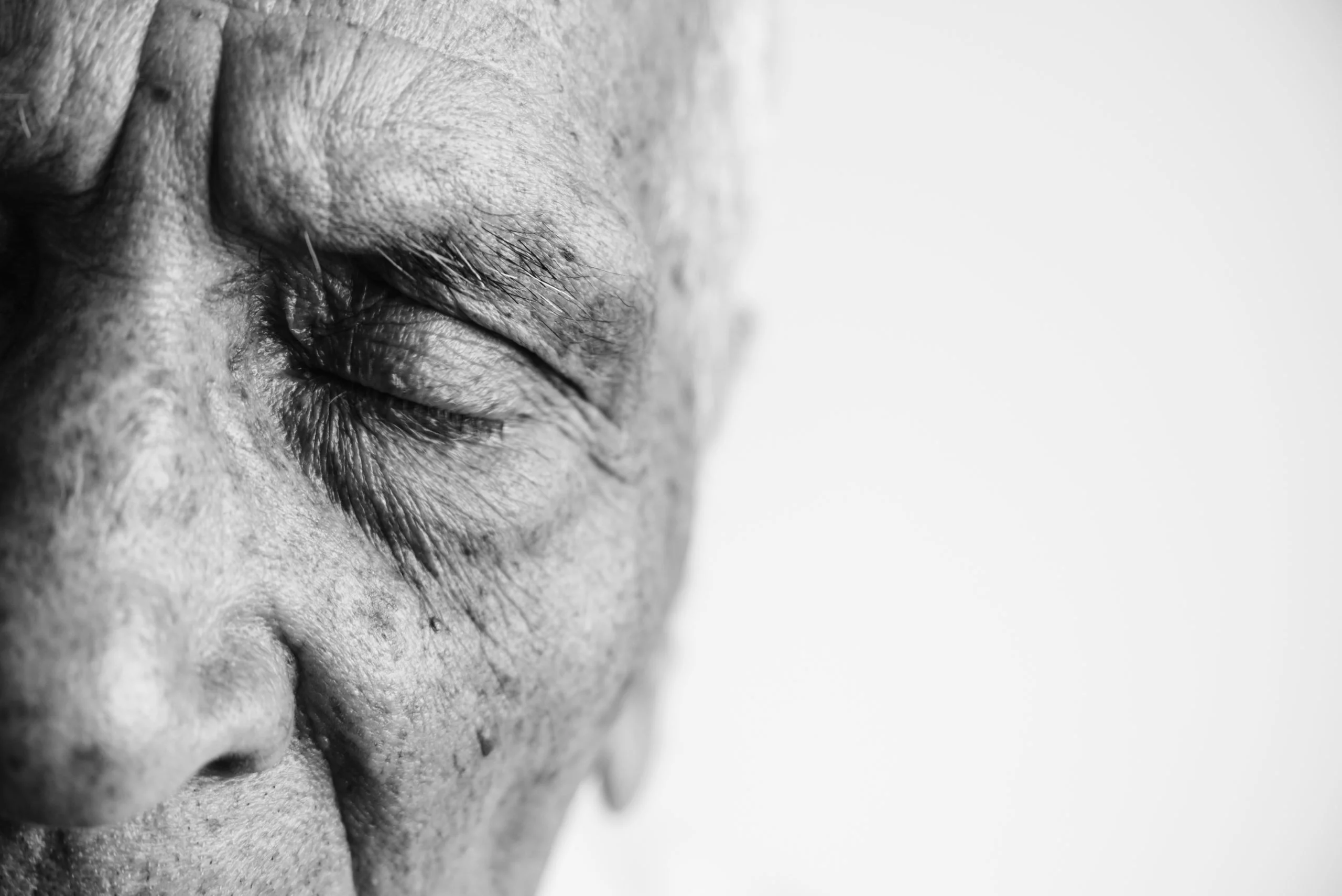 Alzheimer : quand les ondes du sommeil profond cessent de voyager